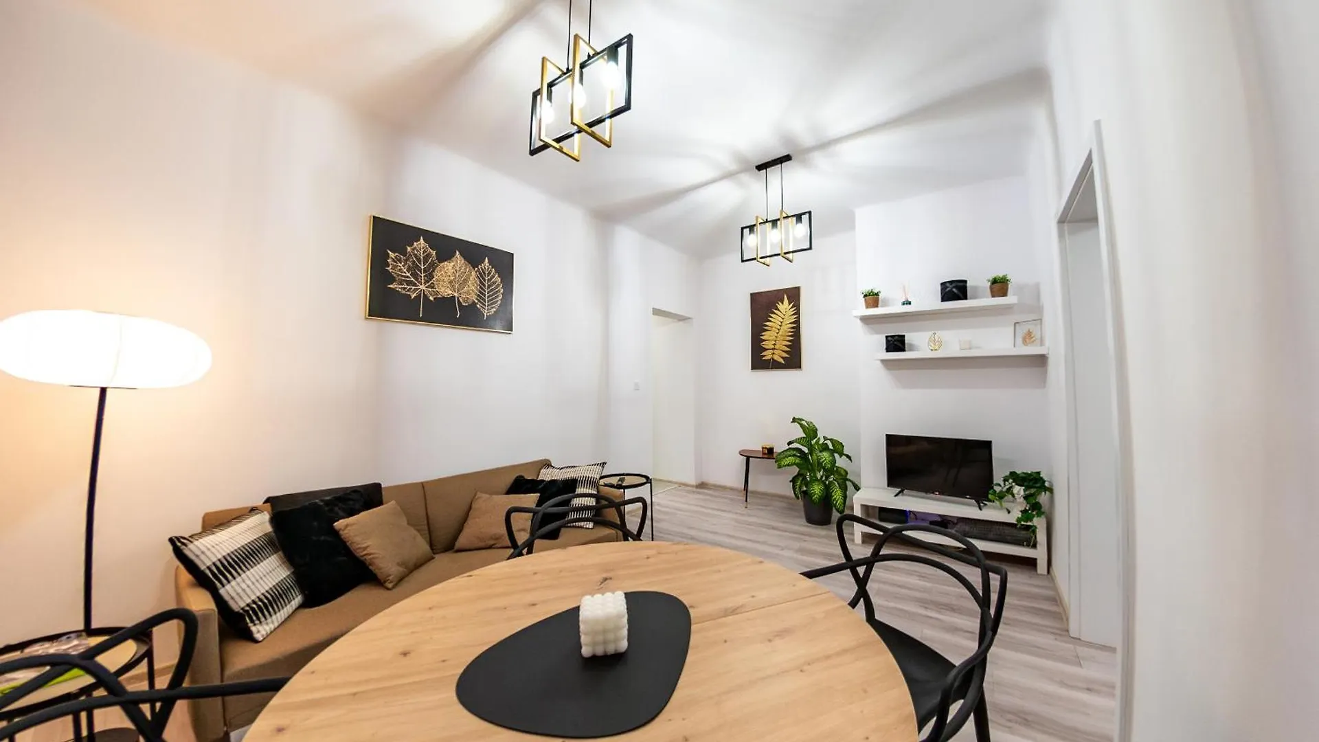 3 Maja Apartment Warszawa